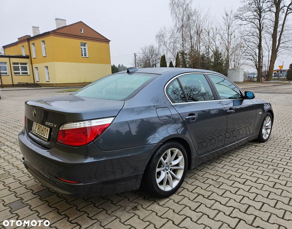 BMW Seria 5 - 21