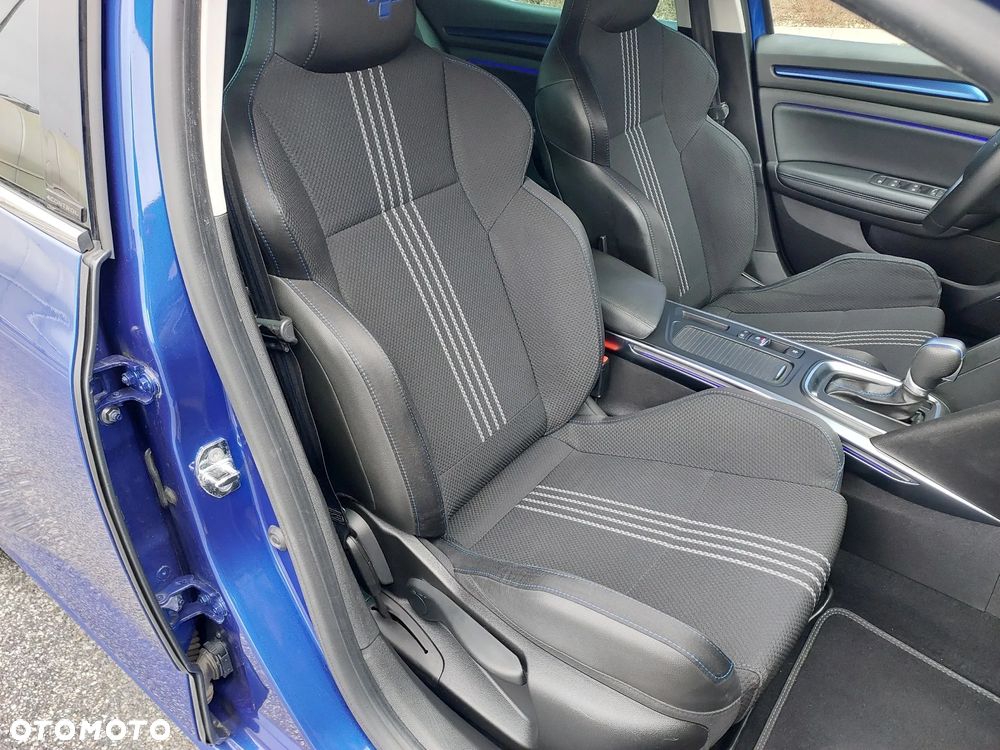 Renault Megane 1.6 TCe GT EDC - 23