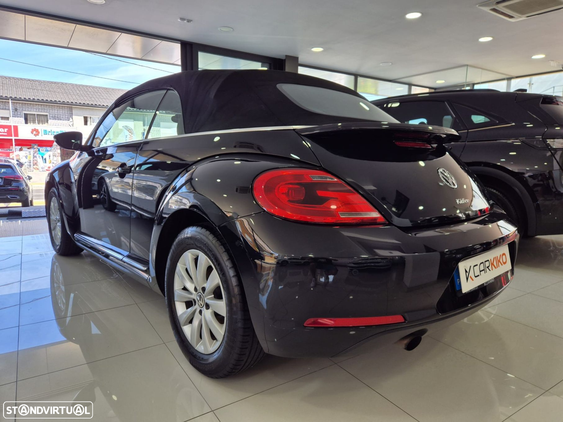 VW New Beetle Cabriolet The 1.2 TSI BlueMotion Exclusive Design - 8