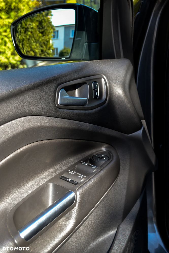 Ford Kuga 1.5 EcoBoost FWD Edition ASS GPF - 19