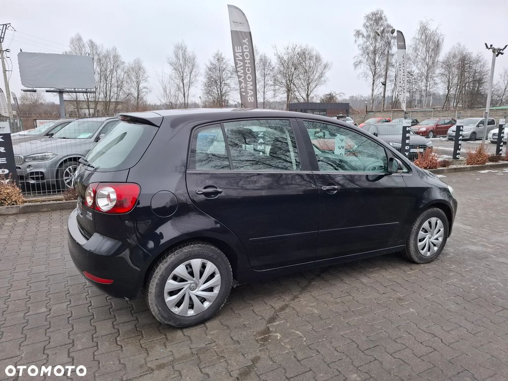 Volkswagen Golf Plus - 22