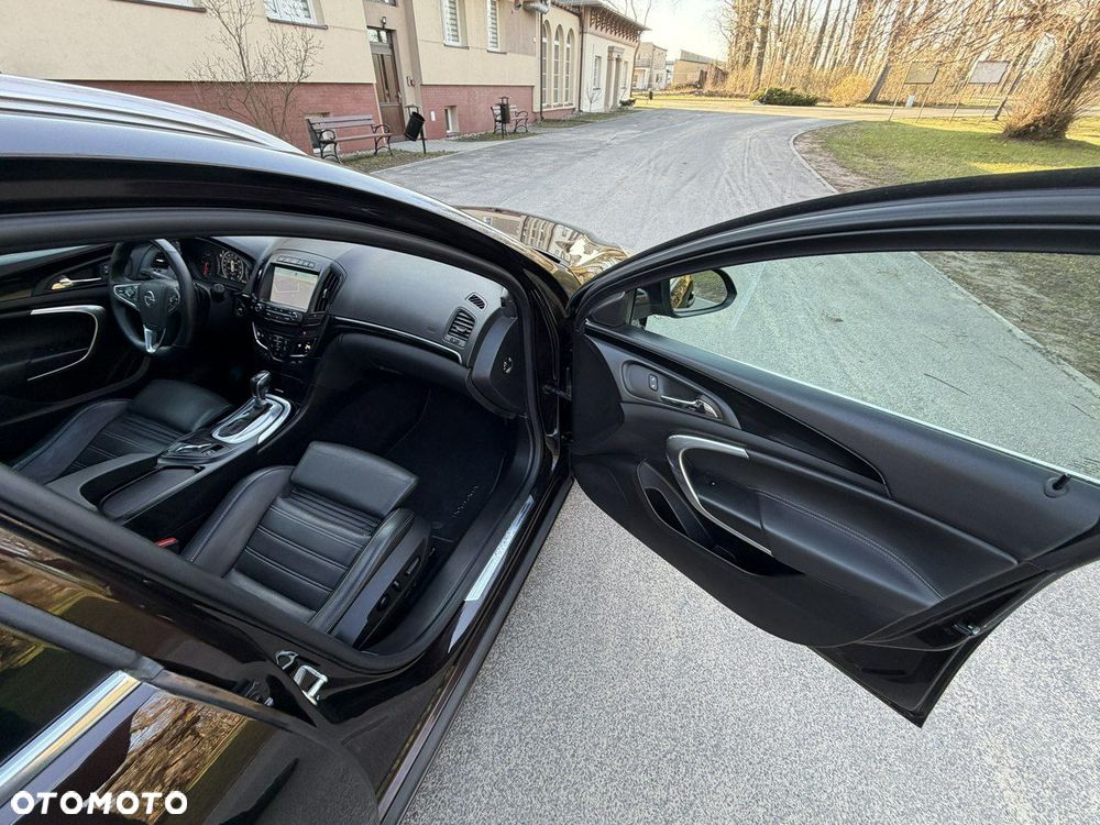 Opel Insignia - 30