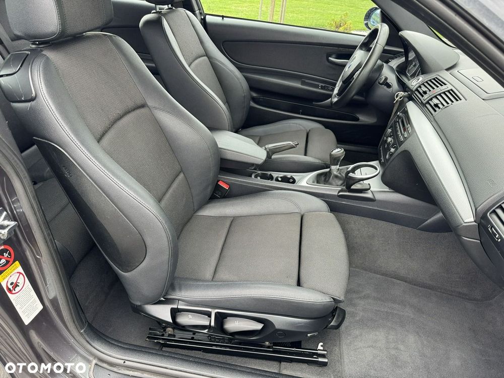 BMW Seria 1 118d DPF Edition Sport - 26
