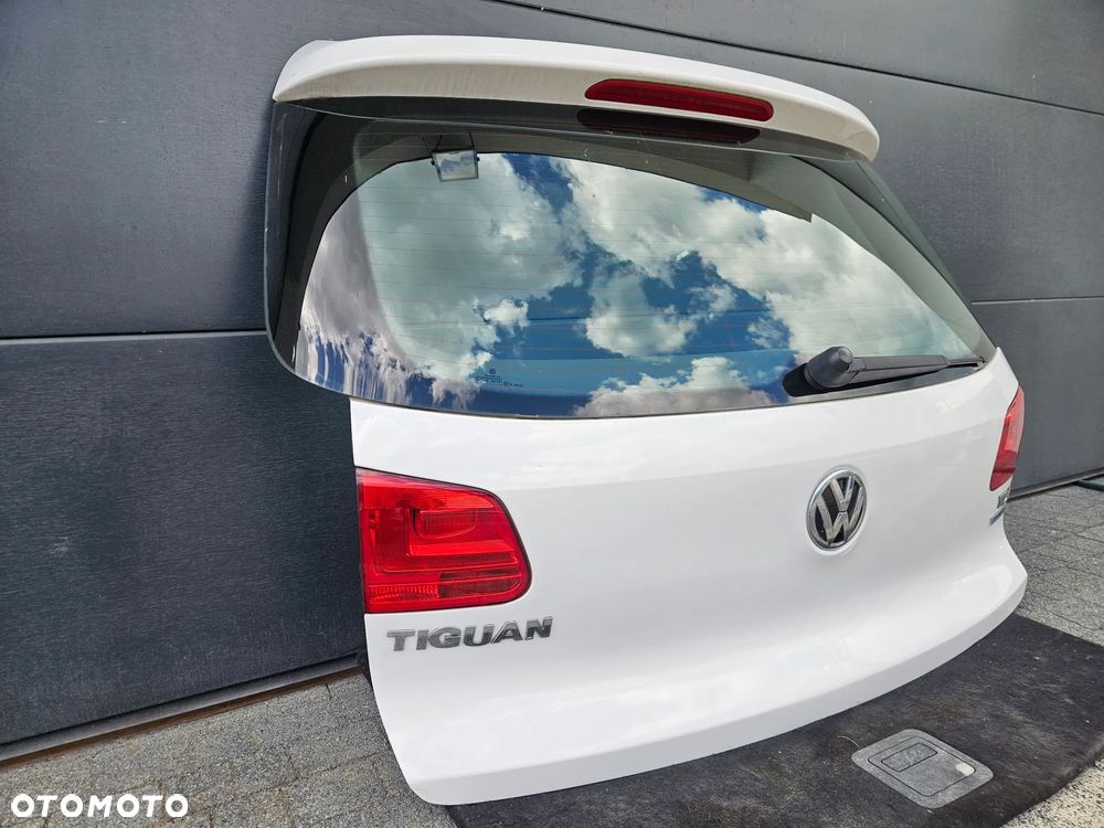 VW Tiguan 5N0 07-16r Klapa Bagażnika LB9A - 4