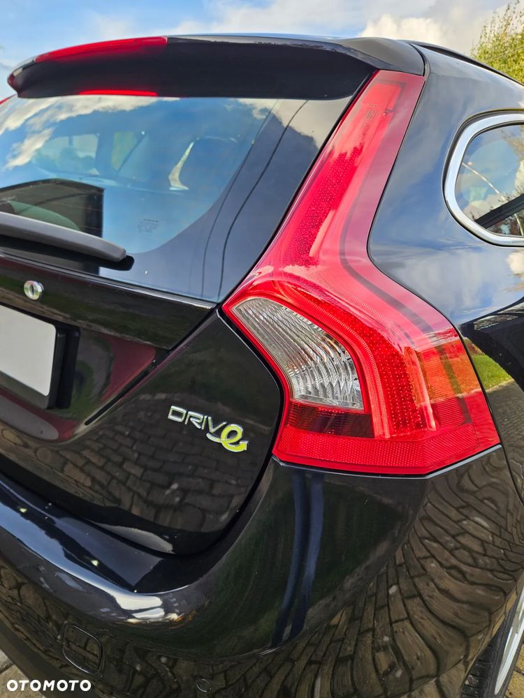 Volvo V60 D2 Kinetic - 35