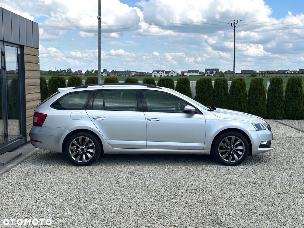 Skoda Octavia 1.5 TSI GPF ACT Ambition DSG - 4