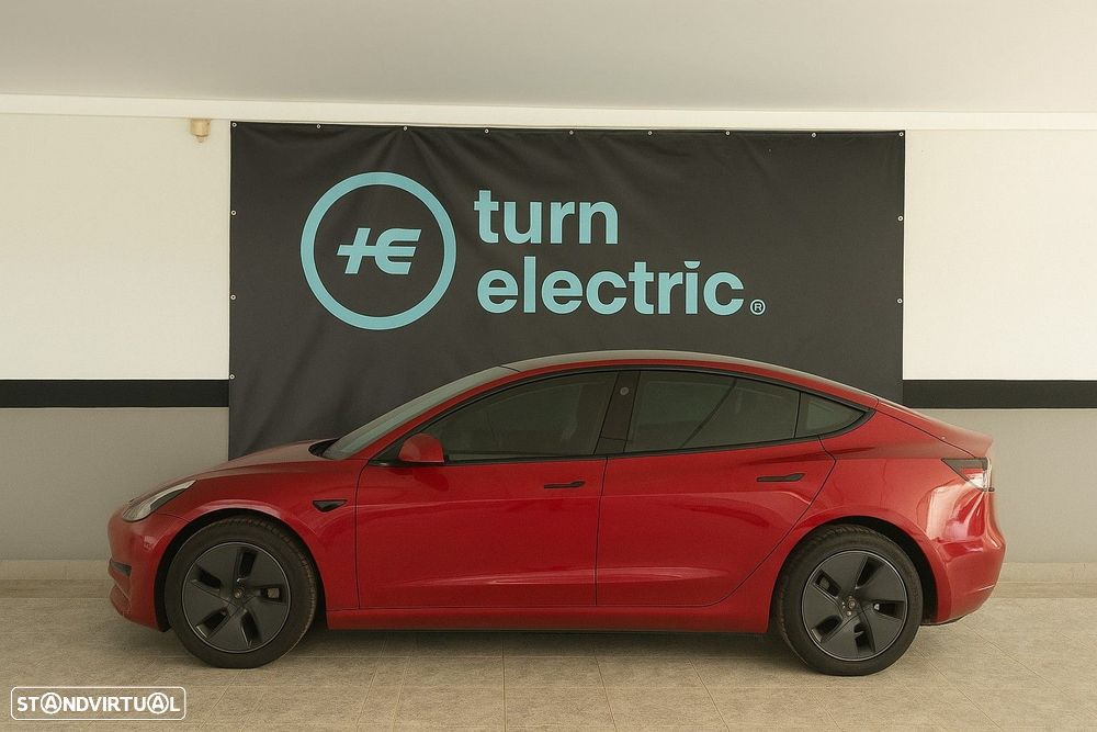 Tesla Model 3 Standard Range Plus RWD - 1