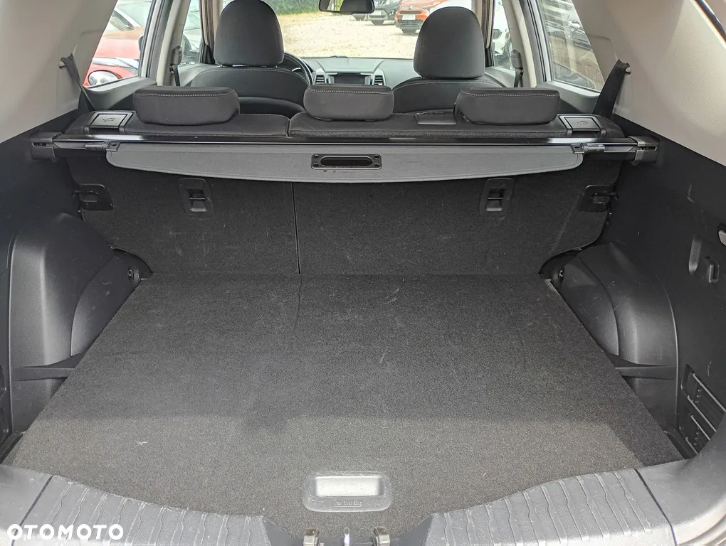 SsangYong/KGM XLV - 16