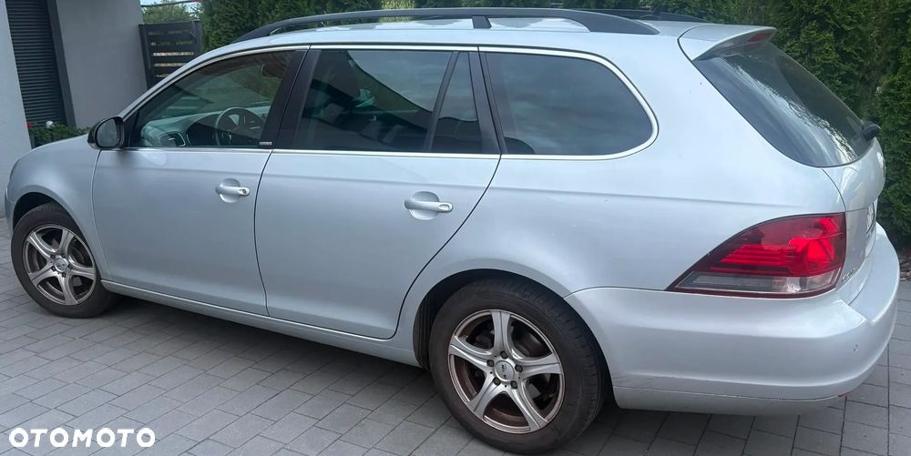 Volkswagen Golf - 4