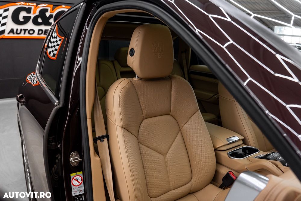 Porsche Cayenne S Tiptronic S - 13
