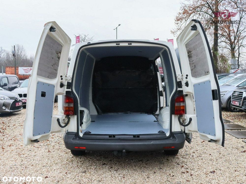 Volkswagen Transporter - 29