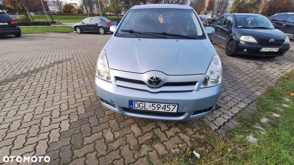 Toyota Corolla Verso 2.2 D-4D Prestige Sport 7os - 6