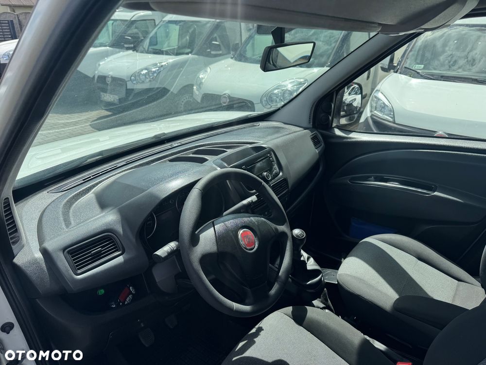 Fiat DOBLO CHODNIA MROŹNIA idealne pod katering ,cukiernie - 10