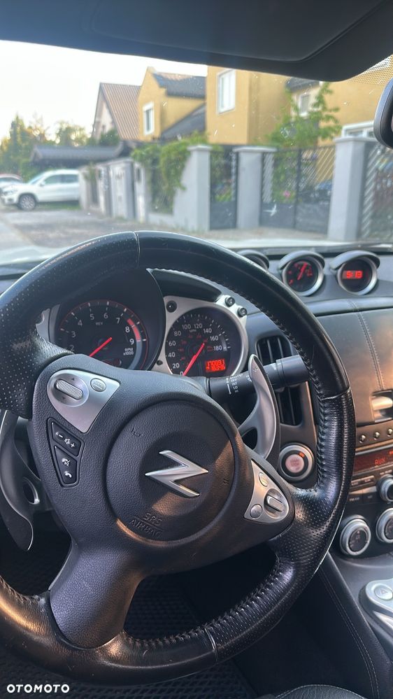 Nissan 370 Z 3.7 V6 Pack1 - 3