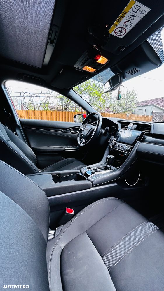 Honda Civic 1.5 VTEC Turbo CVT Sport Plus - 28