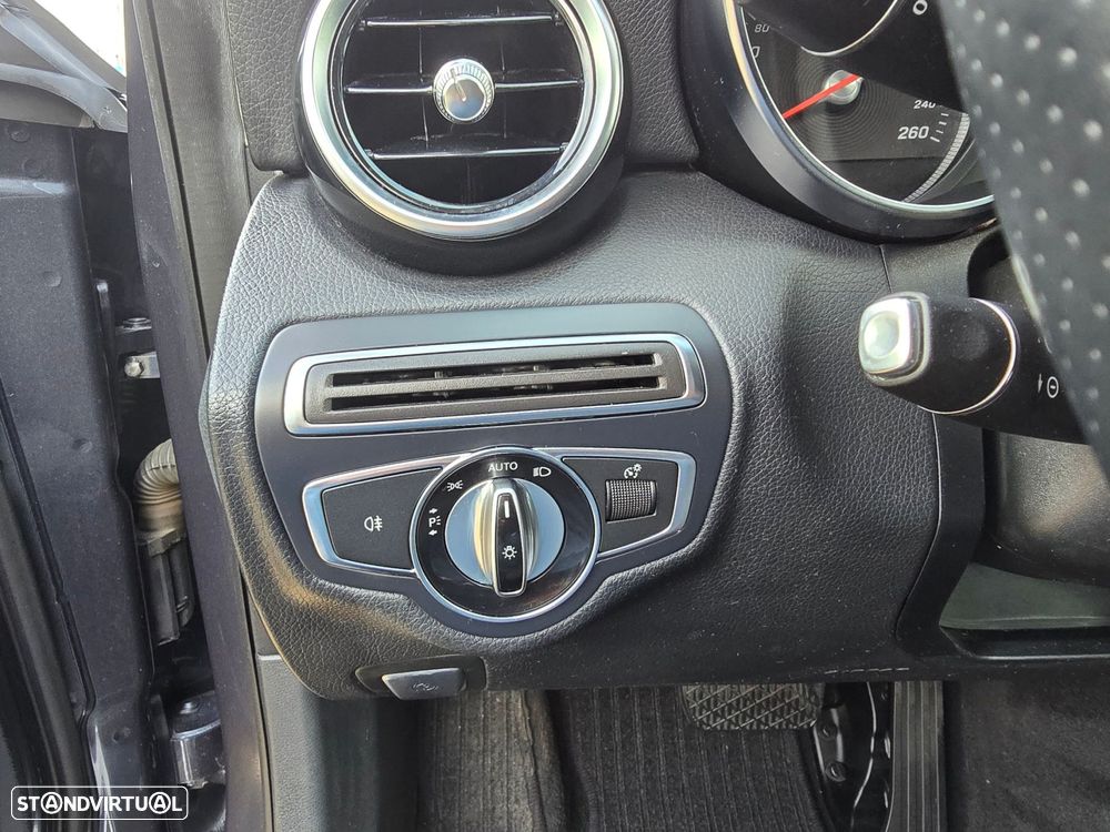 Mercedes-Benz C 220 BlueTEC Avantgarde Aut. - 24