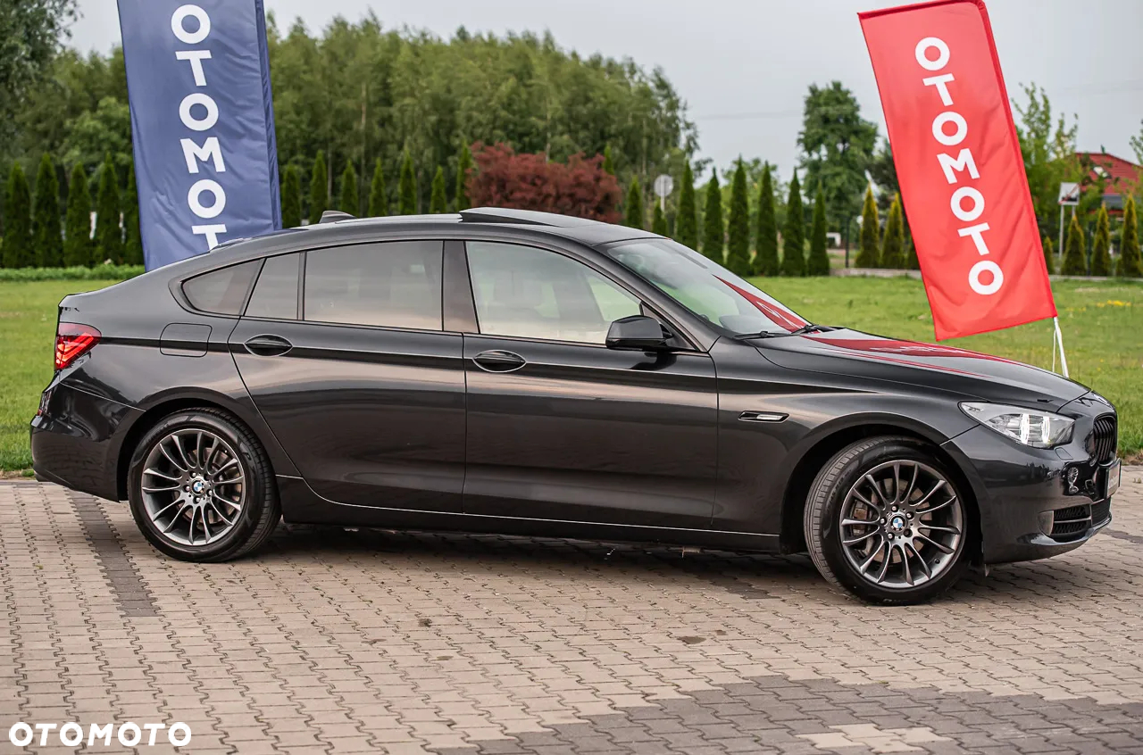 BMW 5GT 535i xDrive - 14