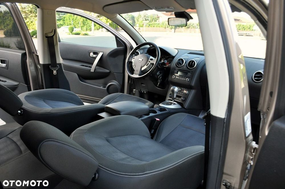 Nissan Qashqai - 23