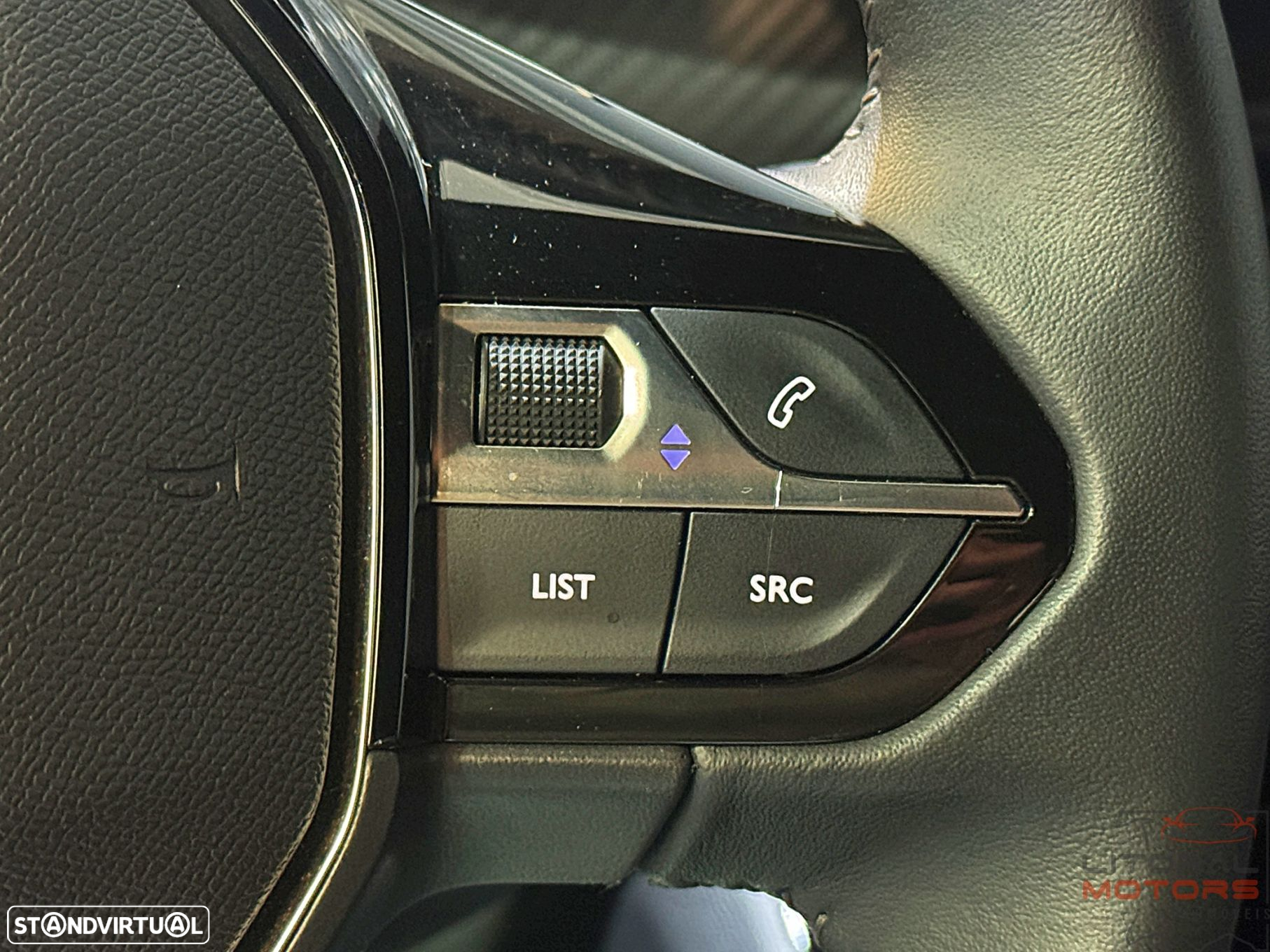 Peugeot 2008 1.2 PureTech Allure Pack - 25