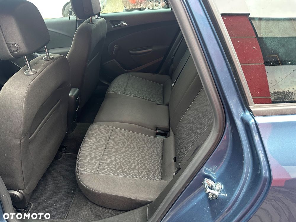 Opel Astra 1.4 Turbo - 19