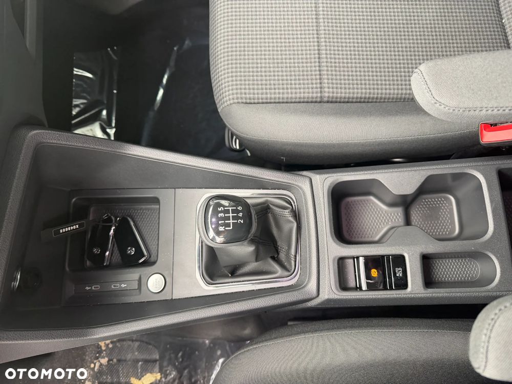 Volkswagen Caddy Cargo Maxi - 9