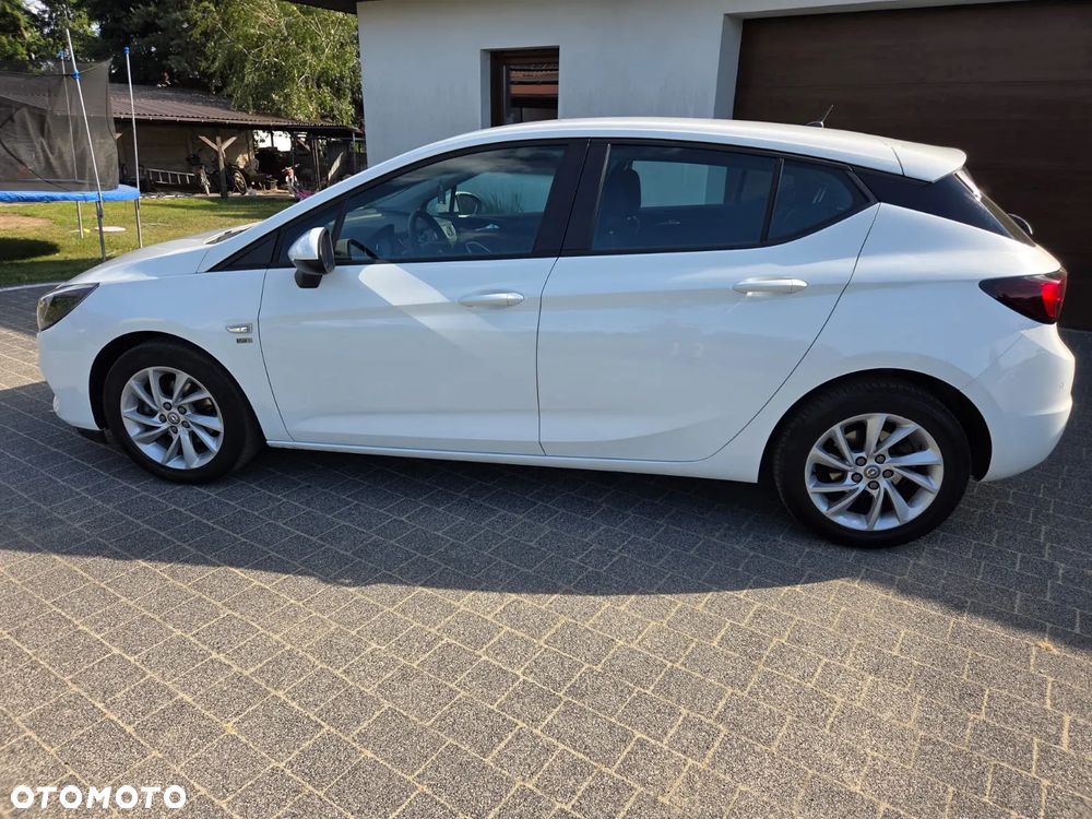 Opel Astra 1.2 Turbo Start/Stop 120 Jahre - 3