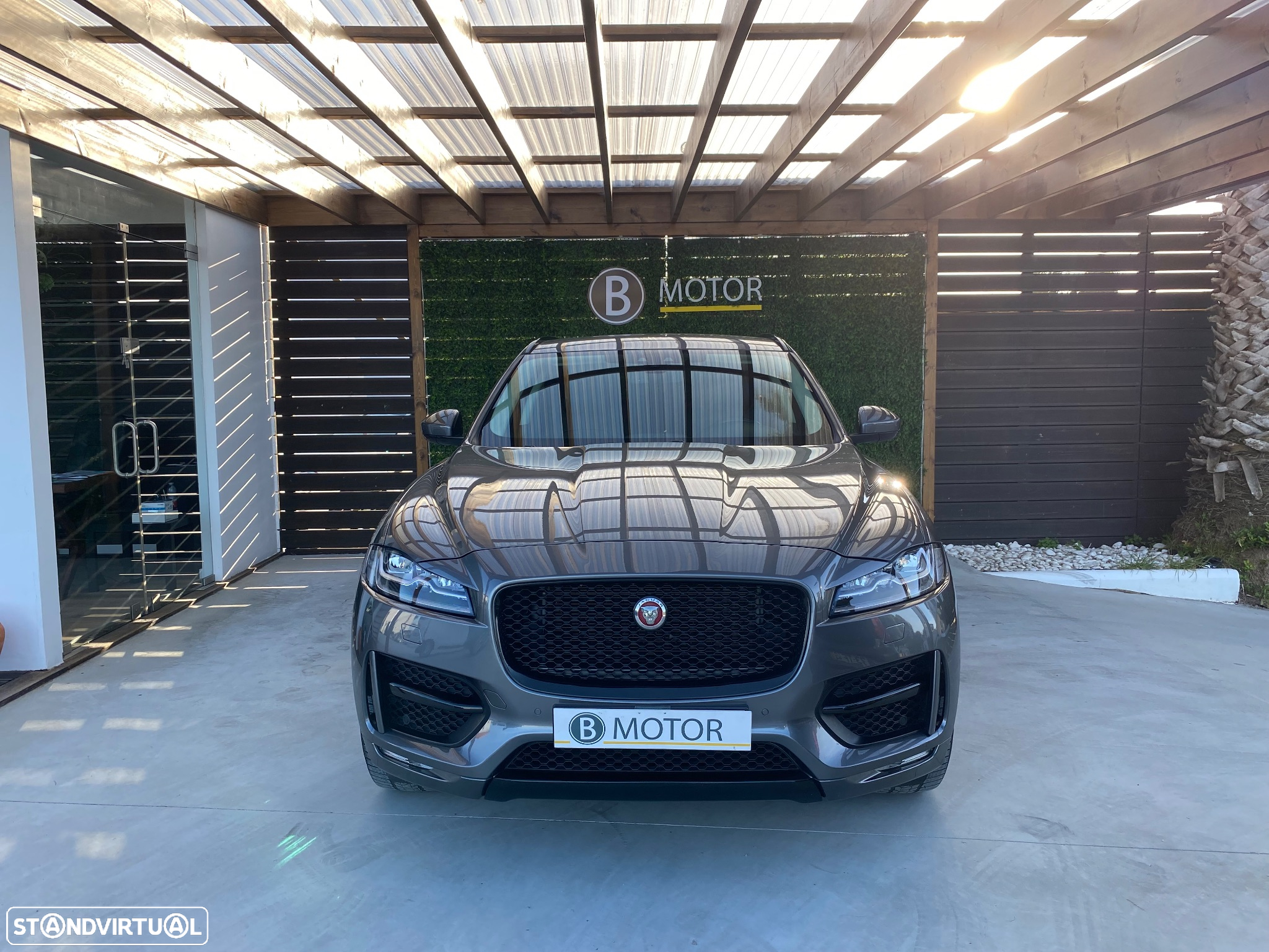 Jaguar F-Pace 2.0 i4D R-Sport AWD Aut. - 2