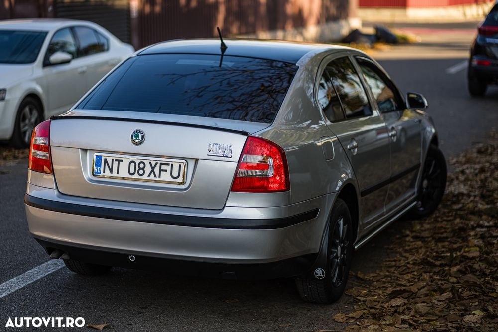Skoda Octavia 1.9 TDI Ambiente DSG - 4