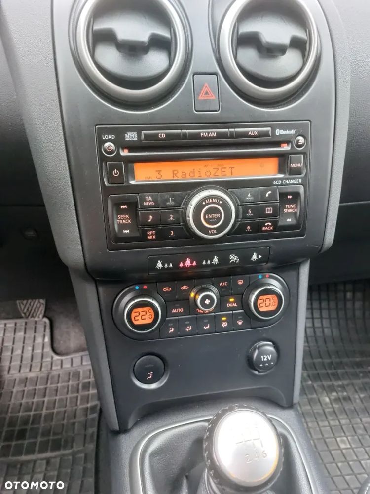 Nissan Qashqai 1.5 dCi DPF tekna - 15