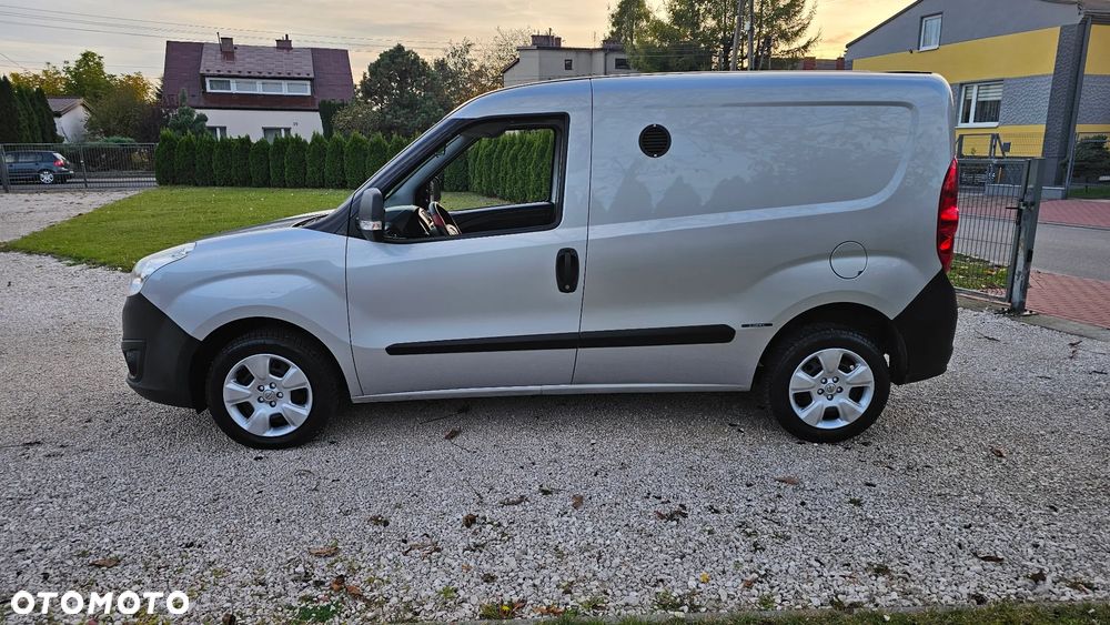 Opel Combo - 18