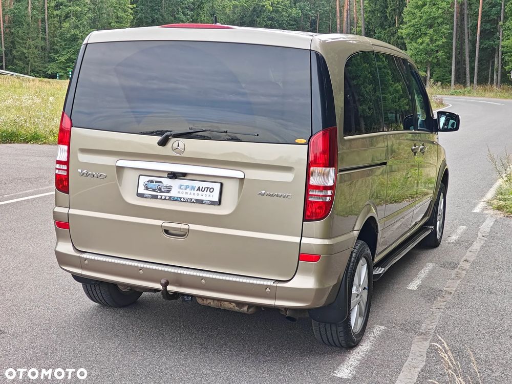 Mercedes-Benz Viano - 8