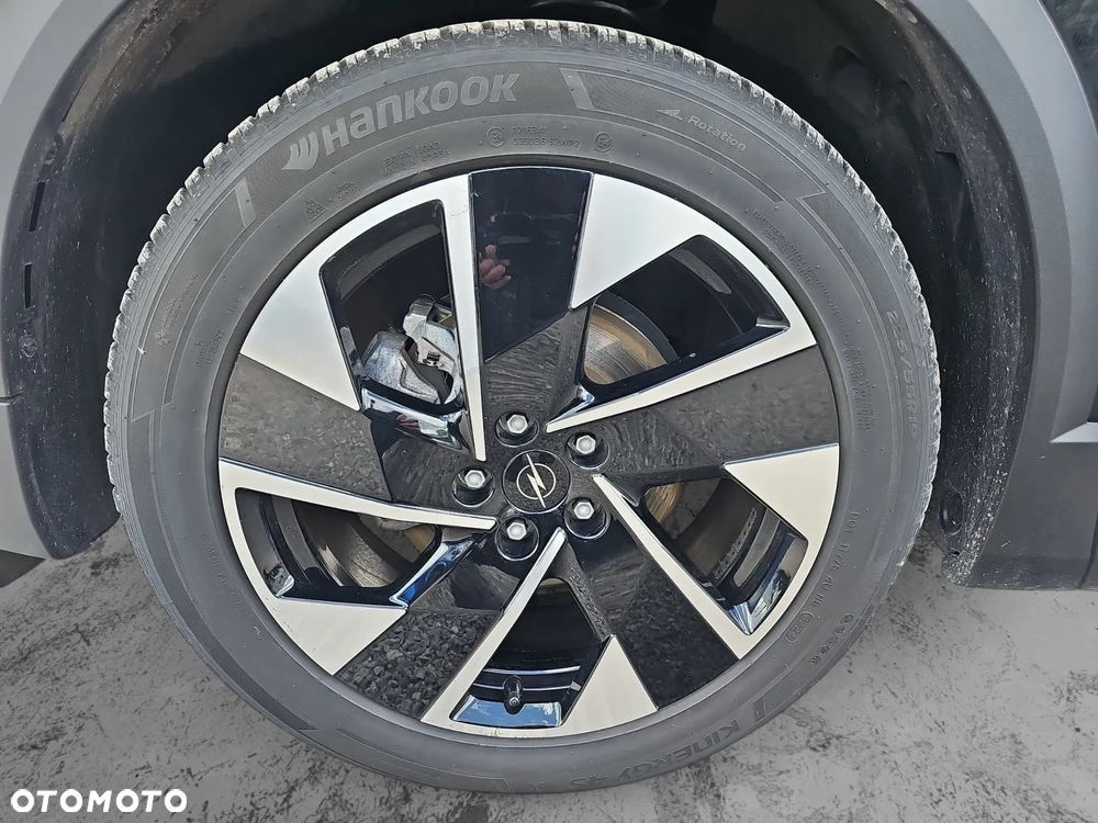 Opel Grandland 1.2 T mHEV GS S&S eDTC6 - 22