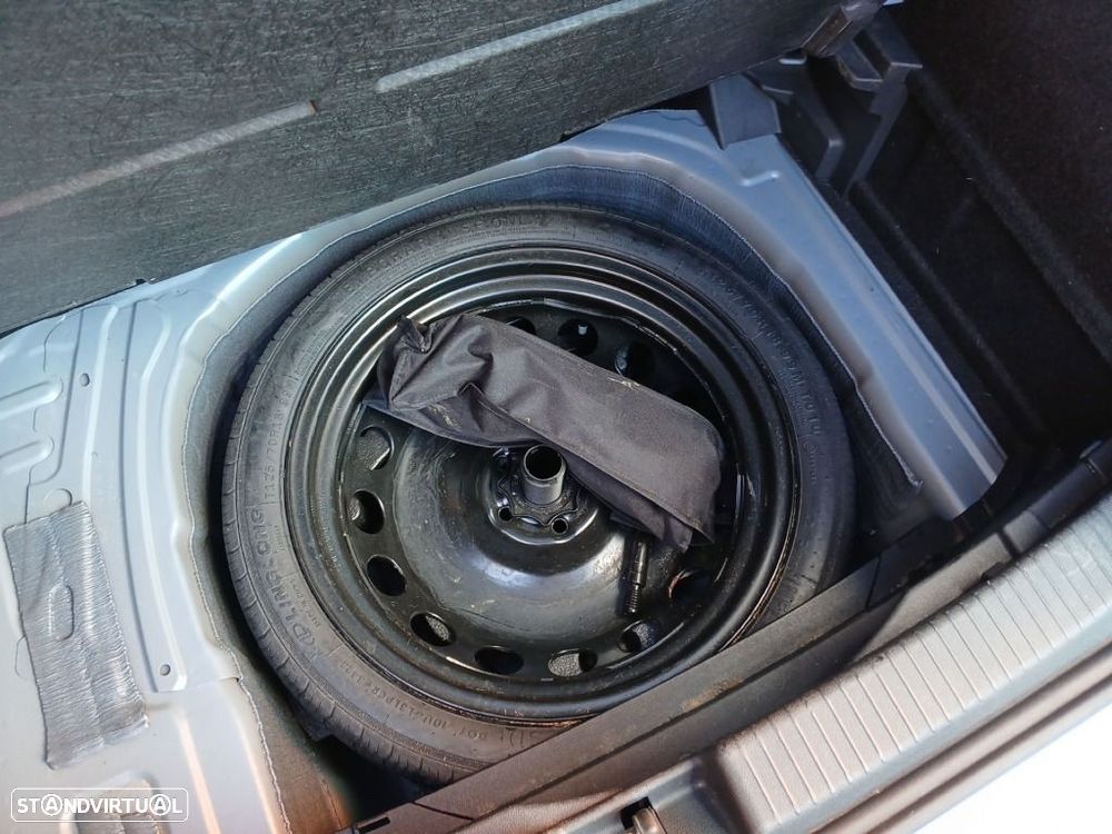 VW T-Cross 1.0 TSI Life - 25