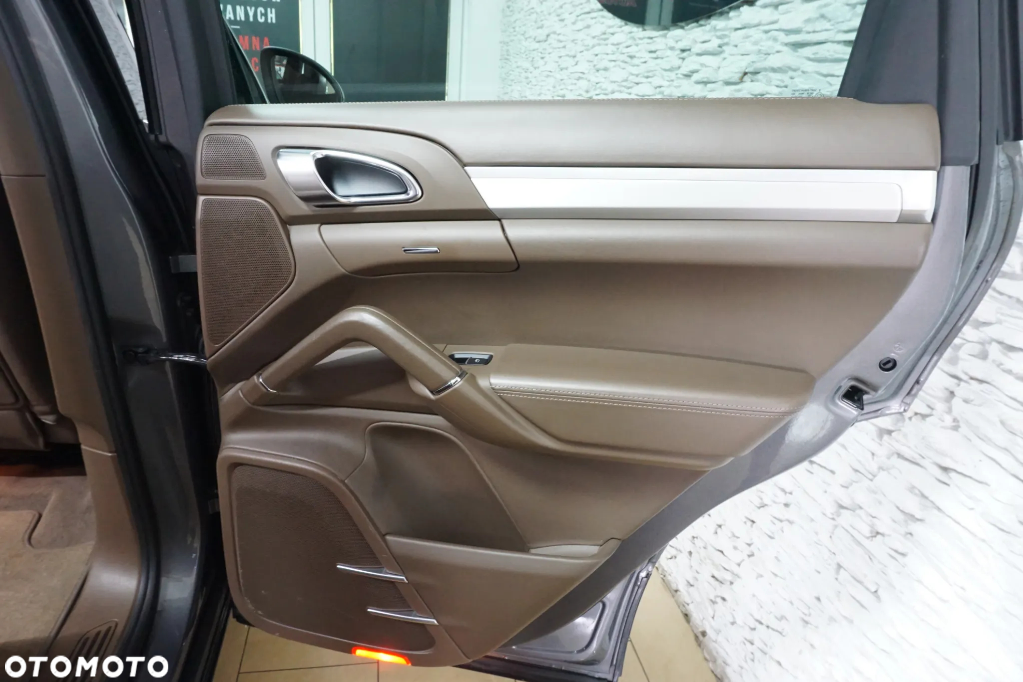 Porsche Cayenne Diesel Platinum Edition - 20