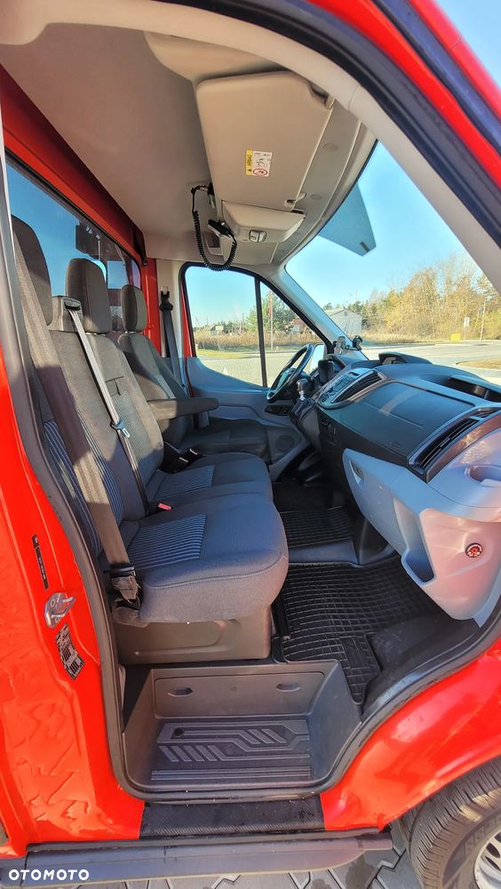 Ford Transit - 12