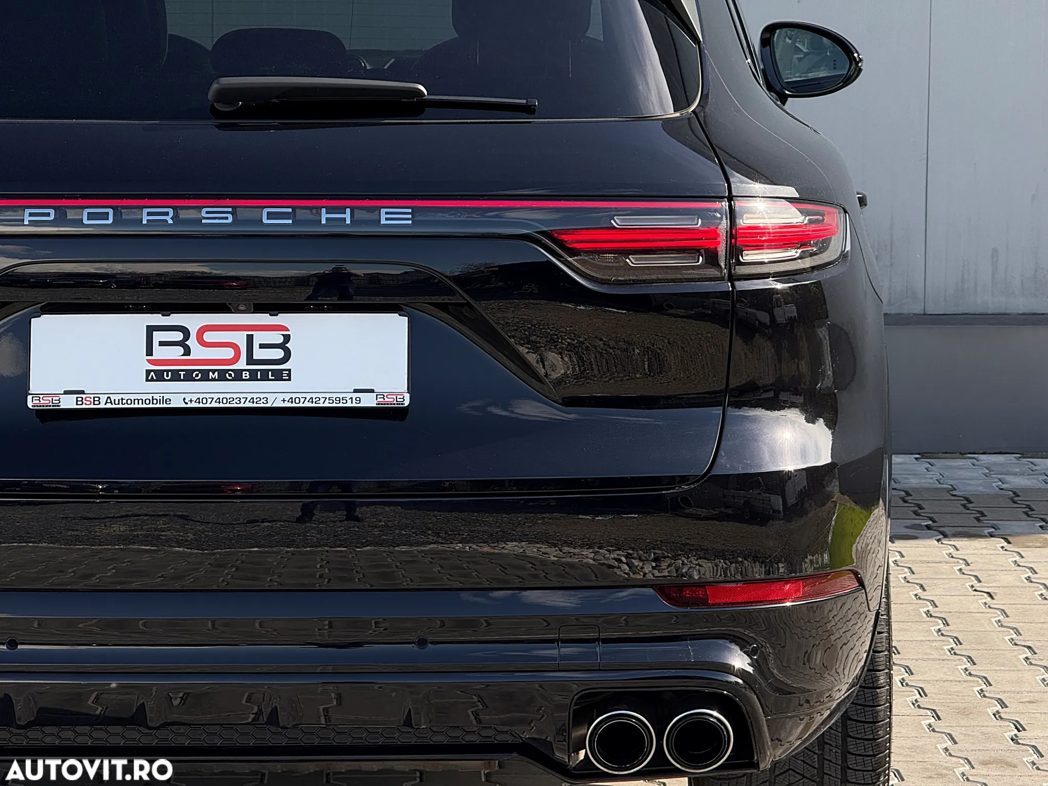 Porsche Cayenne Tiptronic S Platinum Edition - 38