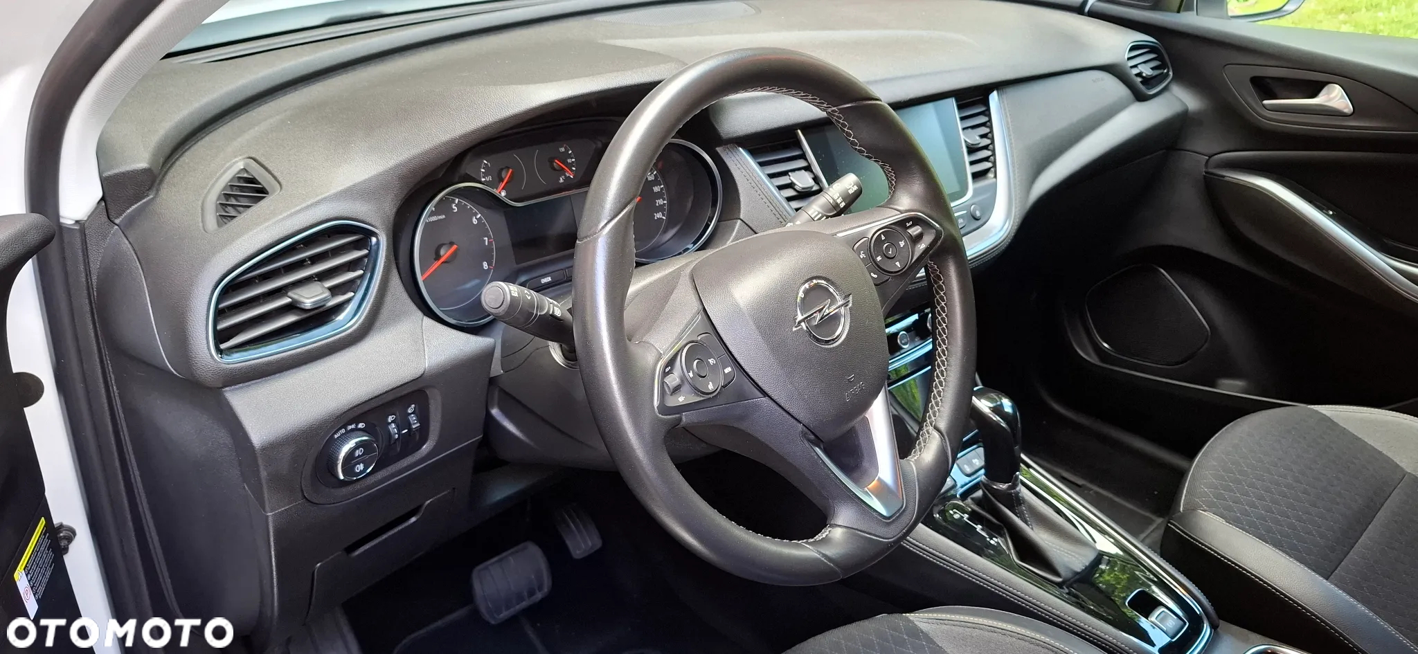 Opel Grandland X 1.2 Start/Stop Automatik INNOVATION - 13