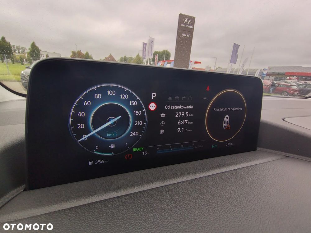 Hyundai Staria 1.6 T-GDI HEV Luxury - 15