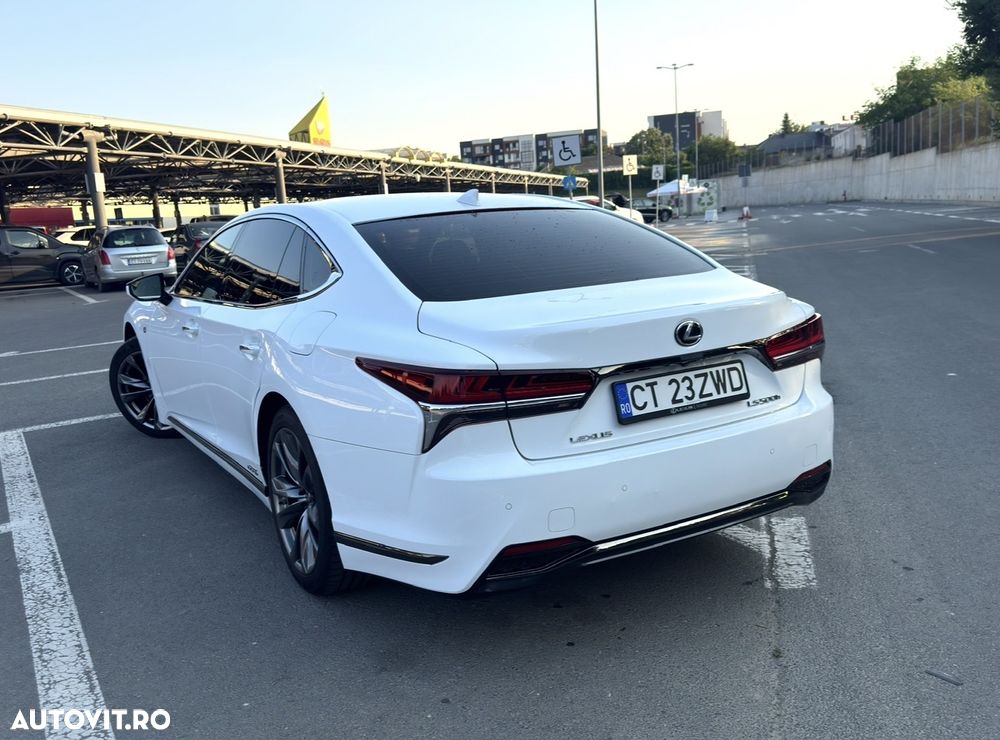 LEXUS LS 2017 — imagine 9