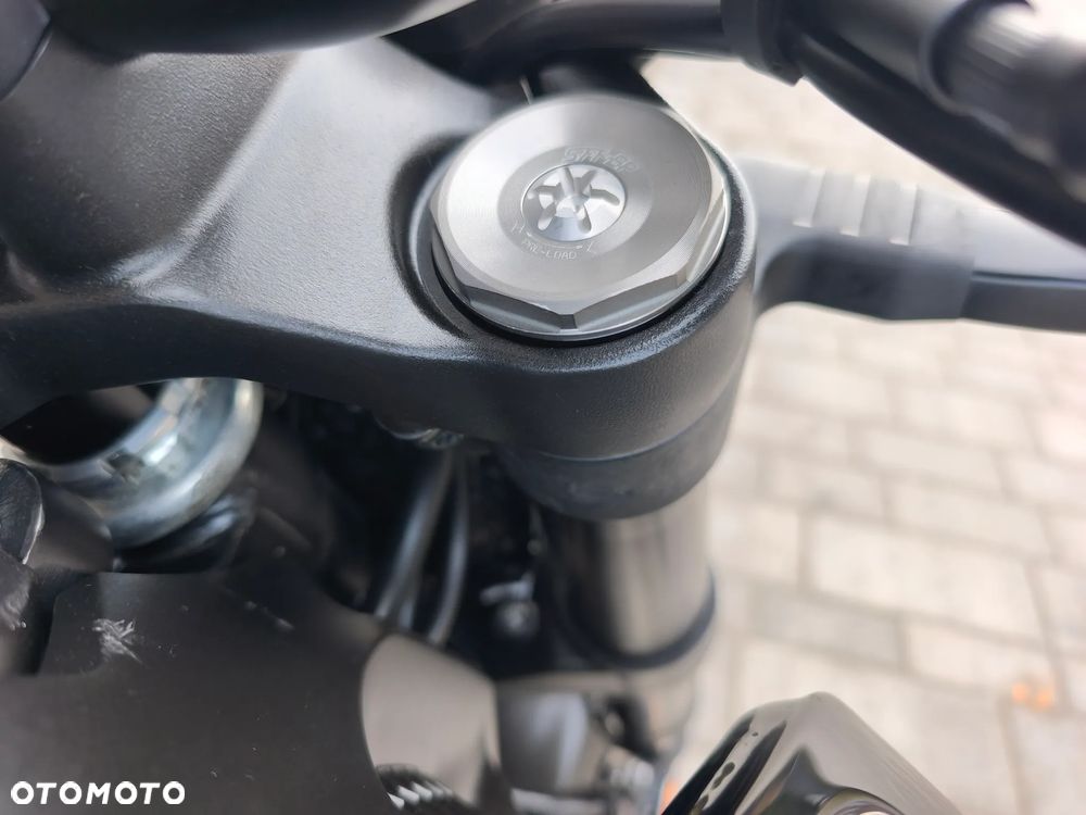 Honda CB - 15