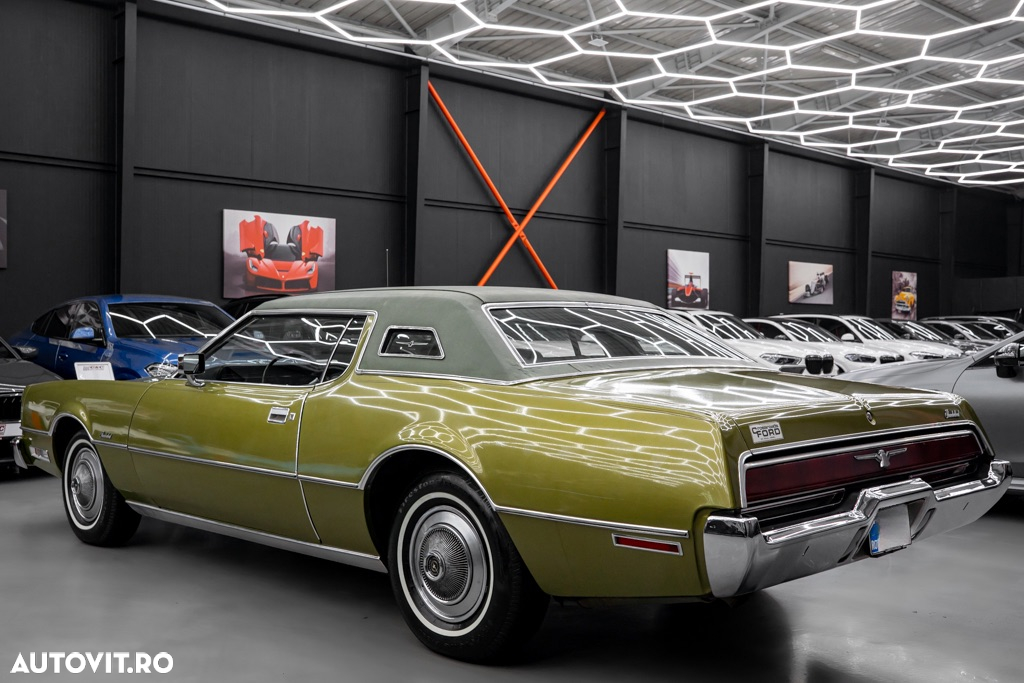 Ford Thunderbird - 5