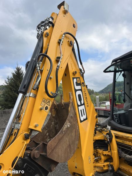 JCB 3CX CONTRACTOR - 10