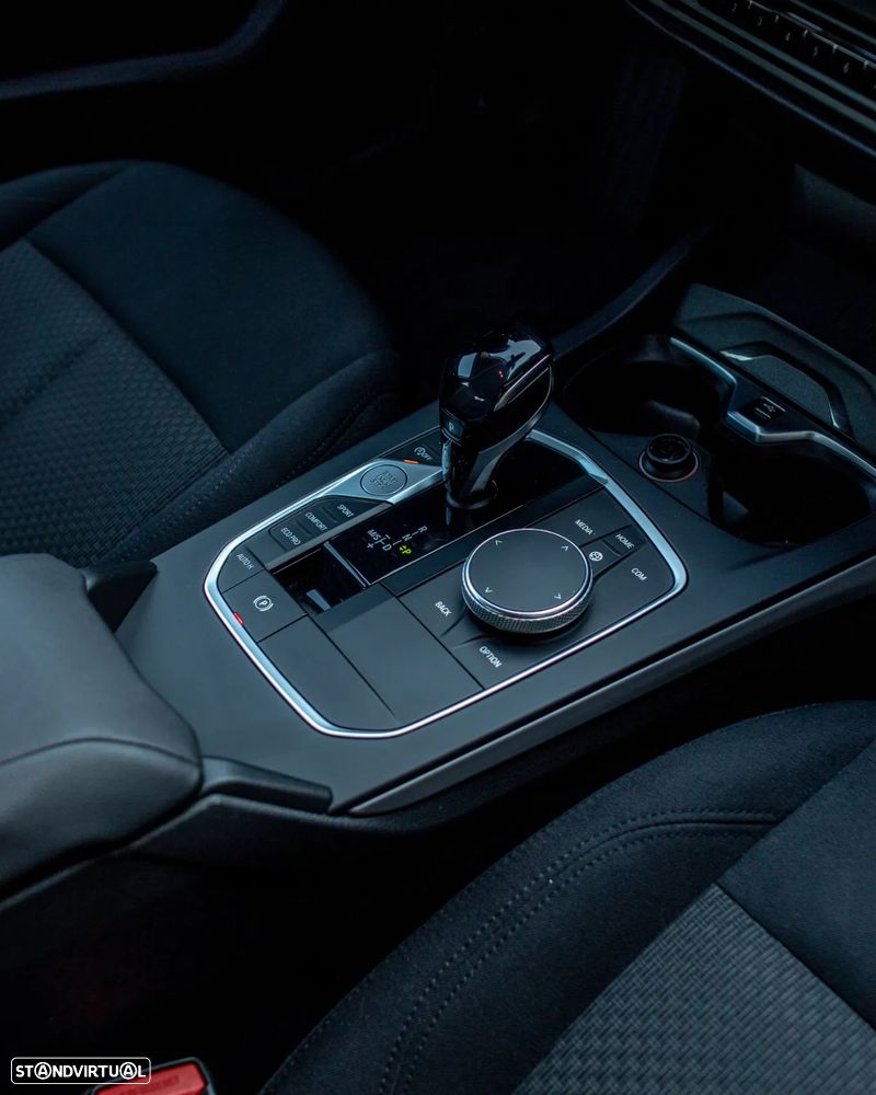 BMW 216 Gran Coupé d Corporate Edition - 10