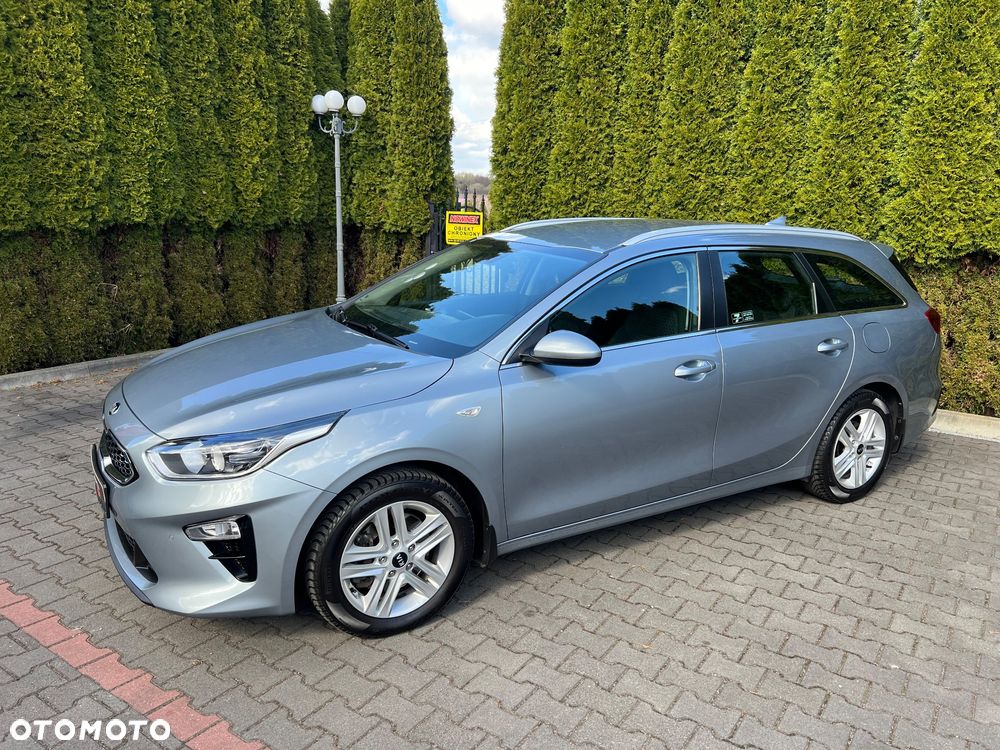 Kia Ceed 1.6 CRDi SCR L - 1