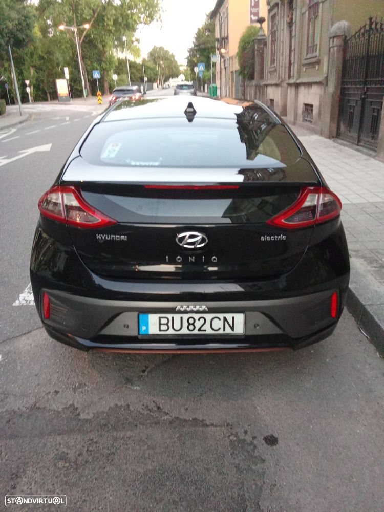 Hyundai Ioniq Premium - 4