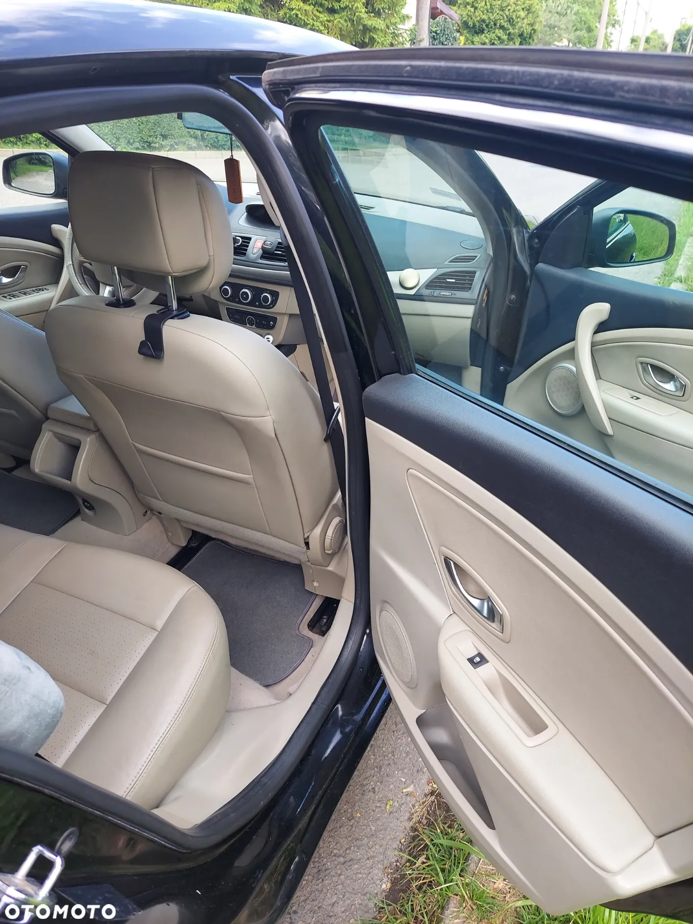 Renault Megane 1.5 dCi Color Edition - 4
