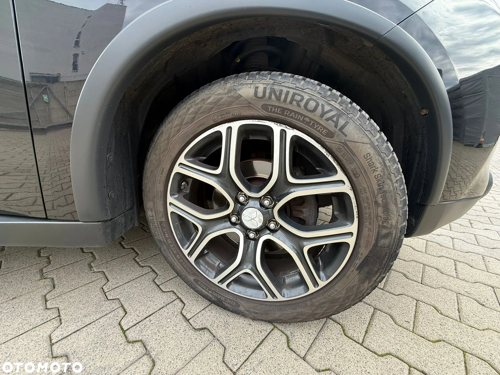 Mitsubishi Outlander 2.2 DID Intense - 13