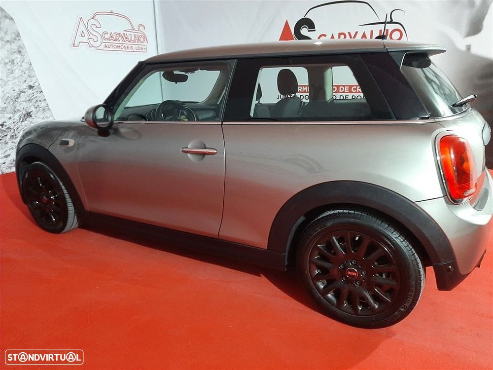 MINI 5 Portas One D - 14