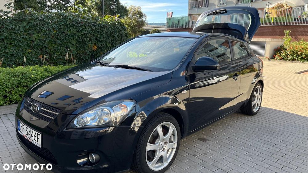 Kia Ceed 2009 photo 5