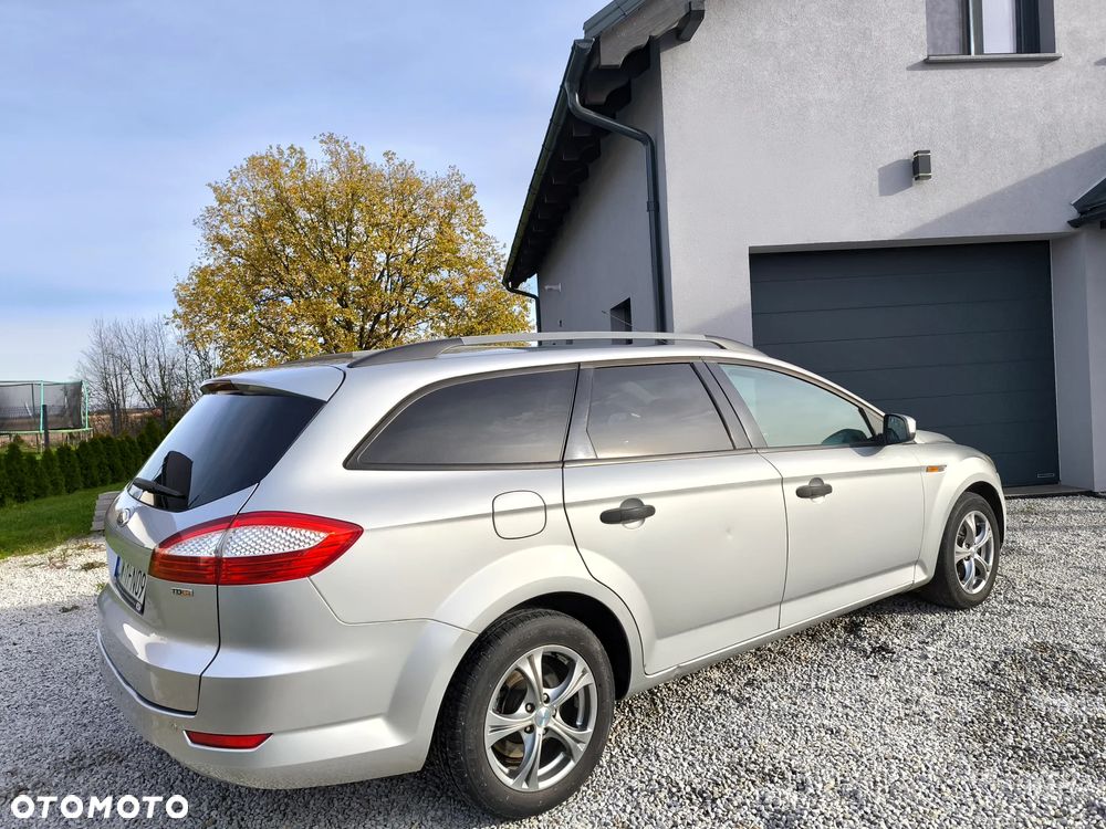 Ford Mondeo 2.0 TDCI Titanium - 4